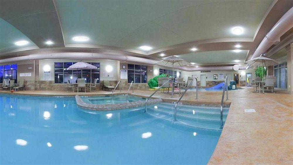 Holiday Inn Express & Suites Wausau By Ihg Weston Extérieur photo