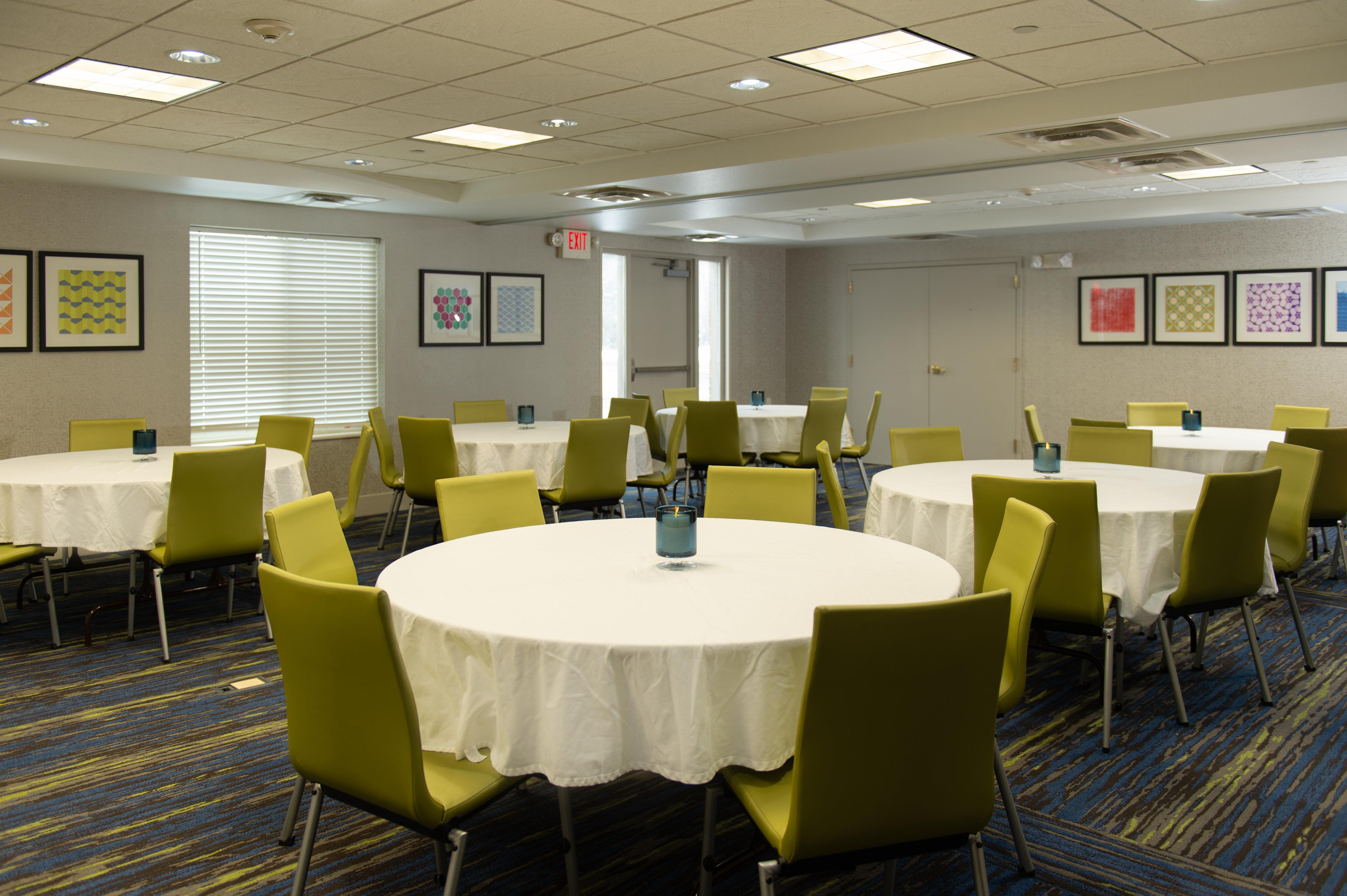 Holiday Inn Express & Suites Wausau By Ihg Weston Extérieur photo