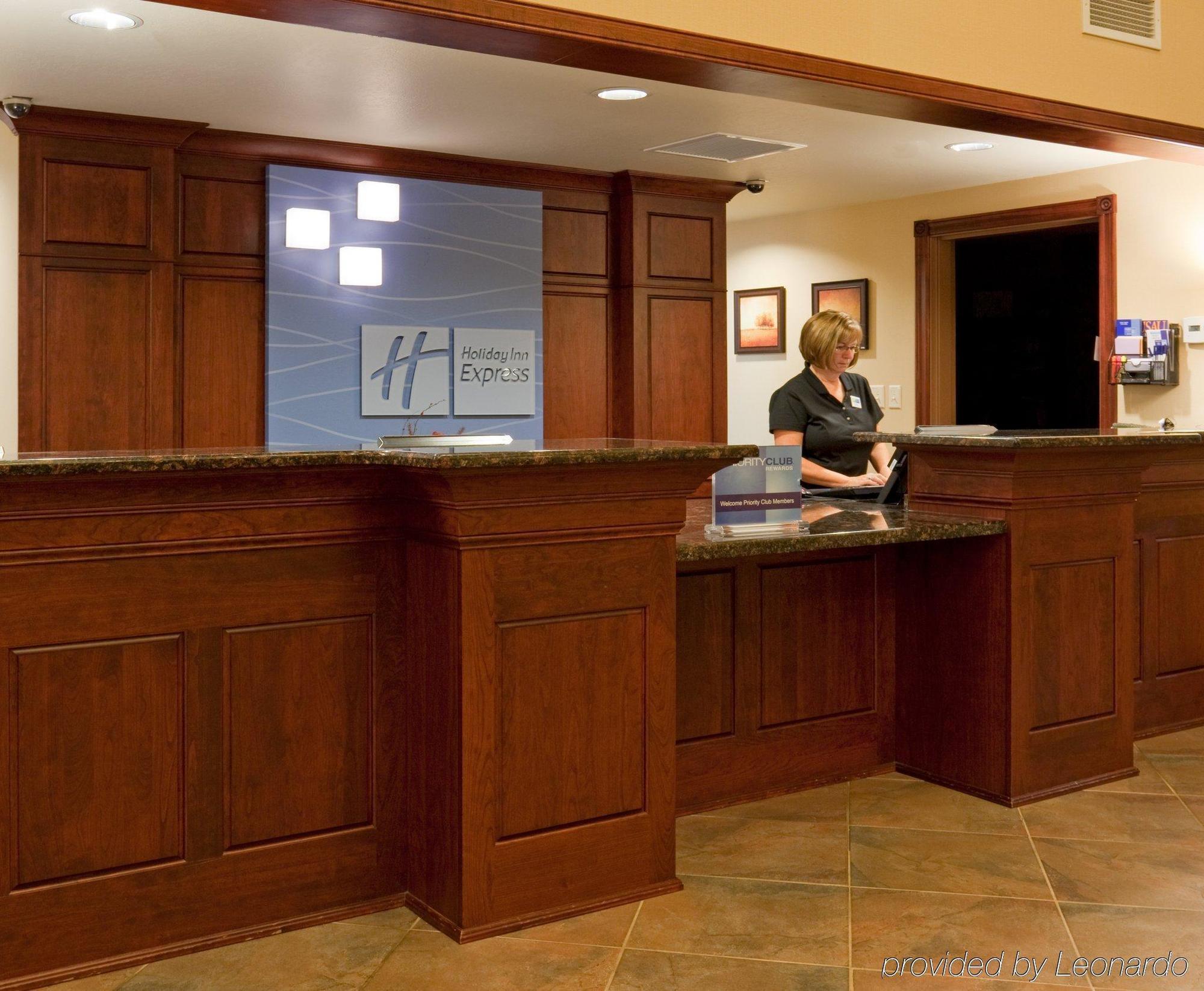 Holiday Inn Express & Suites Wausau By Ihg Weston Intérieur photo