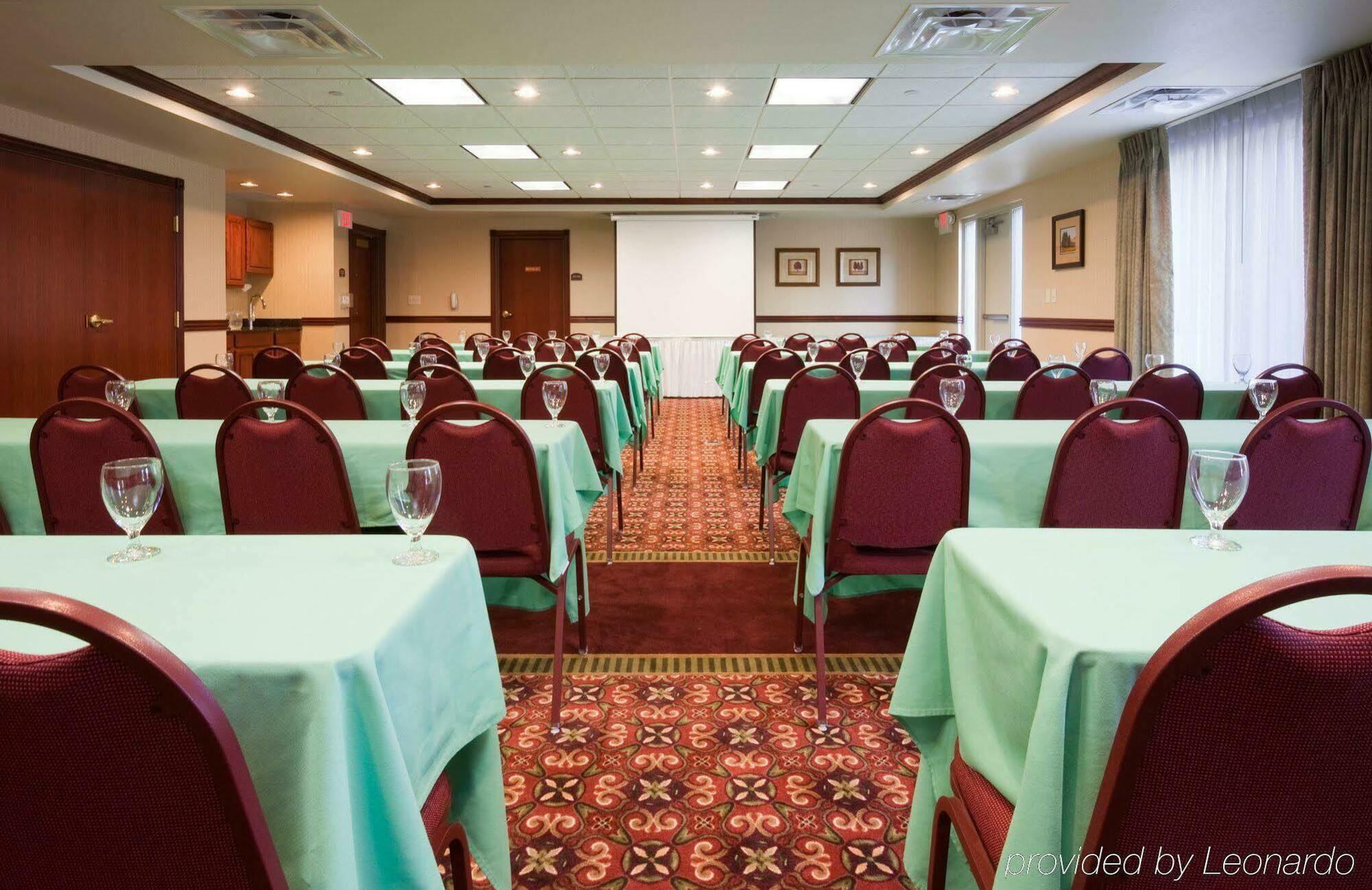 Holiday Inn Express & Suites Wausau By Ihg Weston Extérieur photo
